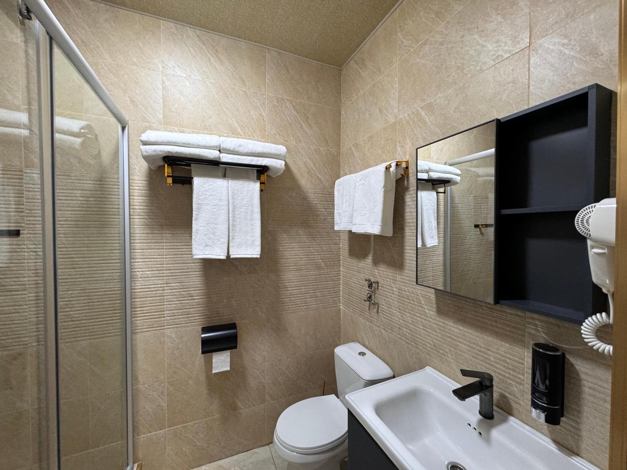 Arda Plaza Hotel Tashkent Ngoại thất bức ảnh